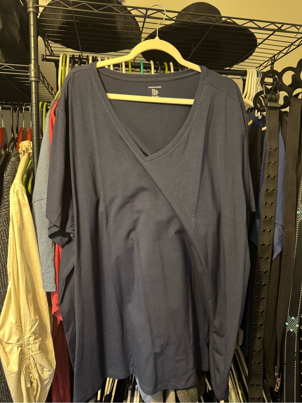 Amazon Essentials Navy V-Neck Short Sleeve Top